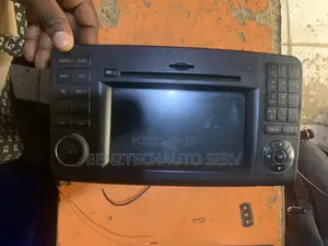 Ml 350 (2010 )Radio