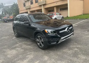 Mercedes-Benz GLC-Class 2017 Black
