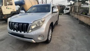 Toyota Land Cruiser Prado 4.0 Petrol TX-L 2016 Silver