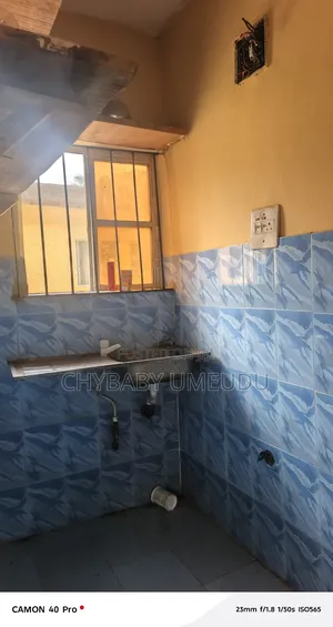 1bdrm Block of Flats in United Estate for rent