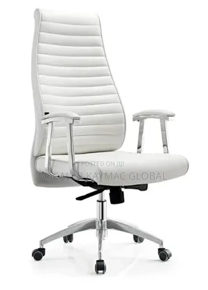Executive Boss Chair With Lumber Support