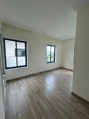 5bdrm Duplex in Banana Island Estate for rent