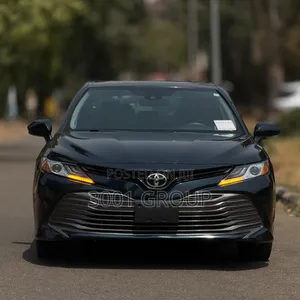 Toyota Camry XLE (2.5L 4cyl 8A) 2019 Black