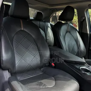 Toyota Camry XLE (2.5L 4cyl 8A) 2019 Black