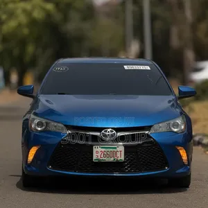 Toyota Camry SE 4dr Sedan (2.5L 4cyl 6A) 2017 Blue