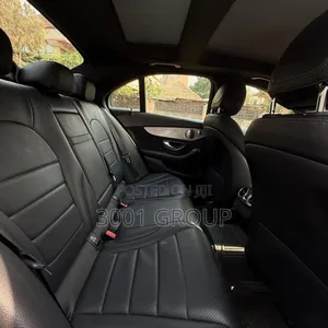 Mercedes-Benz C300 2018 Silver