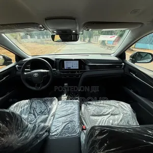 New Toyota Camry LE 2025 Silver