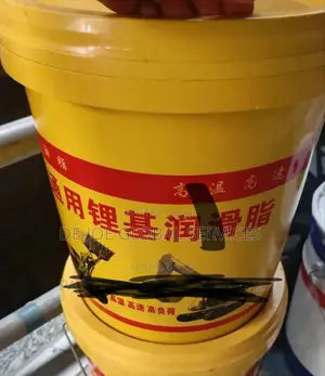 High-Temperature Red Lubricating Grease for Bearings and Gears Ep3
