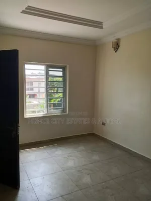 Furnished 3bdrm Duplex in Ogudu Gra Phase2 for rent