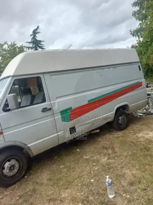 Iveco Bus,6 Bots,4 Tyres, Injector, Higher Roof.Just Arrived.