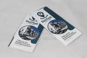 Custom A4 Trifold Glossy Flyers