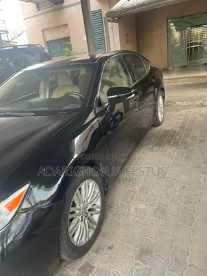 Lexus ES 2014 Black