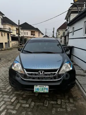 Honda CR-V 2010 Blue