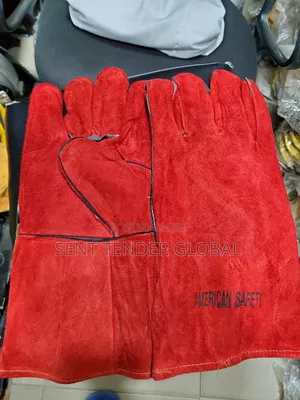 Red Welding Hand Gloves