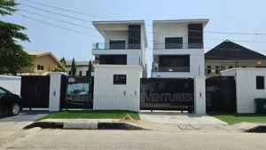 5bdrm Duplex in Atlantic View Estate for sale