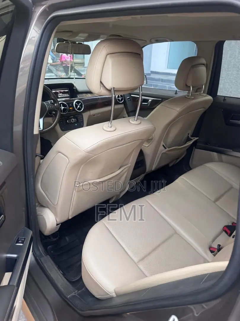 Mercedes-Benz GLK-Class 350 4MATIC 2014 Gray