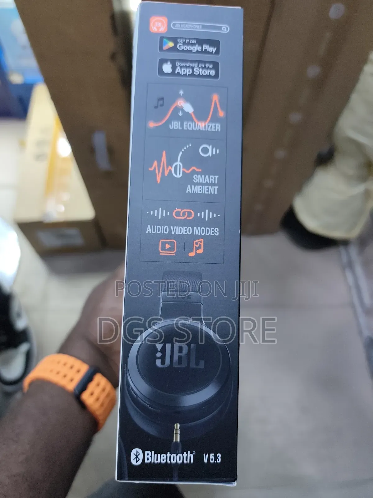 JBL Live 675nc Bluetooth Headphone