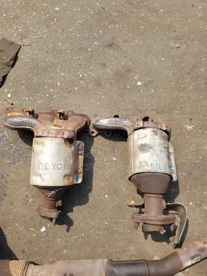 Two Engine Catalysts for Ford Explorer 2012 Model
