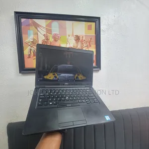 Laptop Dell Latitude 5490 8GB Intel Core i5 SSD 256GB