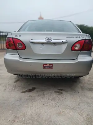 Toyota Corolla Altis 2004 Silver