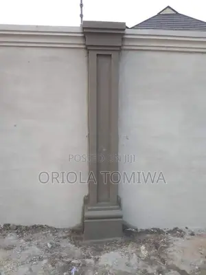 Artwork and Building Contractor