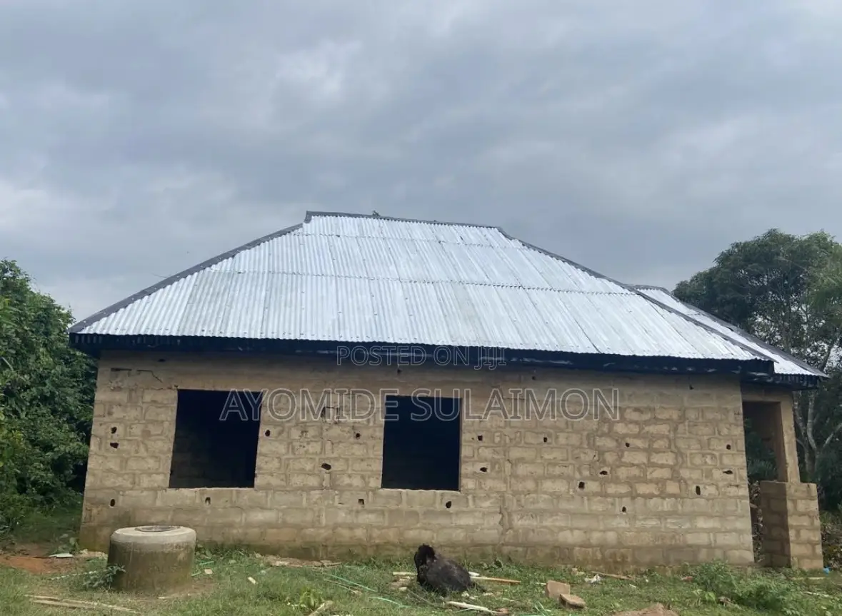 Roofed House
