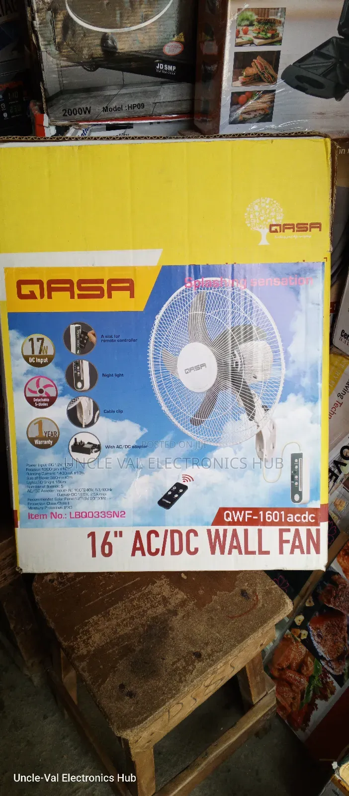 Qasa 16" Ac Dc Wall Fan