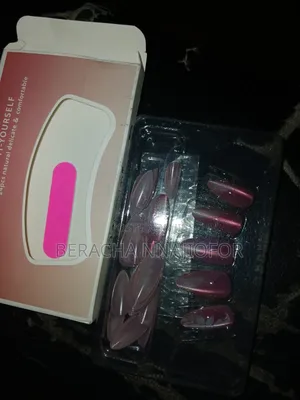 Beauty Nails