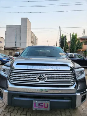 Toyota Tundra 2018 Gray