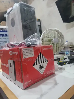 Itel 1kwh Solar Generator With 450w Solar Panel