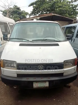 Volkswagen Transporter 1989 White
