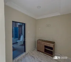 3bdrm Block of Flats in Jahi Gilmore for rent
