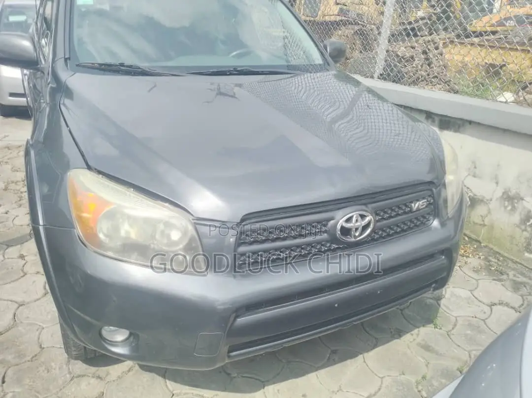 Toyota RAV4 2010