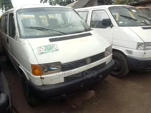 Volkswagen Transporter 1984 White