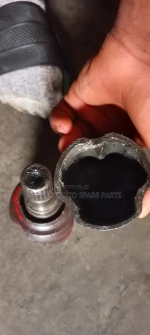 Driving Shaft Cup for Corolla 03 1zz, Matrix05 and Pointer Vibe 07