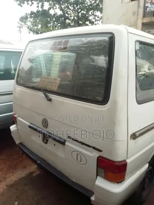 Volkswagen Transporter 1984 White