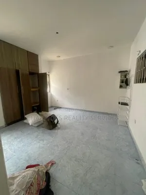 Mini Flat in Lekki Phase 1 for rent