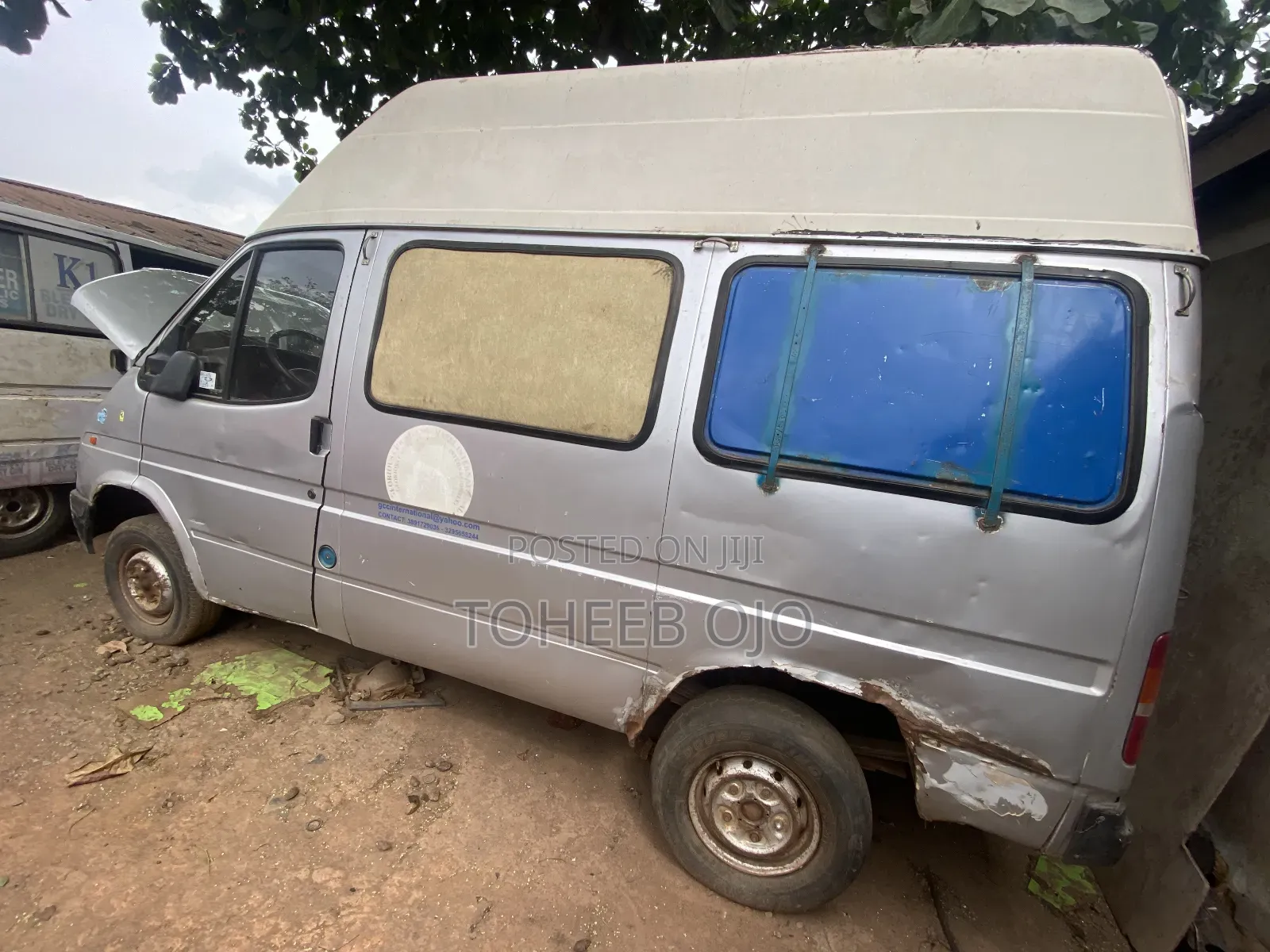 Ford Transit 1989 Silver