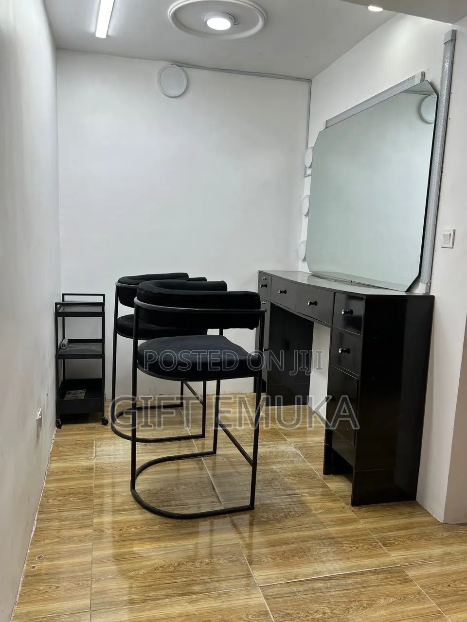 Makeup Space