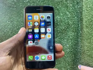 Apple iPhone 7 128 GB Black