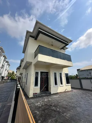 4bdrm Duplex in Ogufayo, Awoyaya for sale