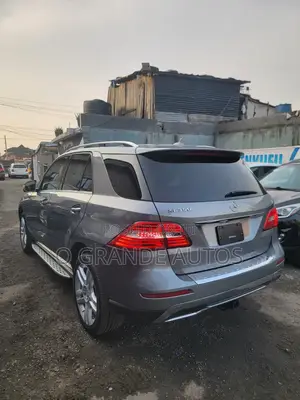 Mercedes-Benz M Class 2015 Silver