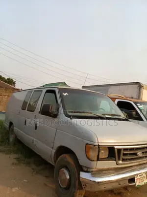 Van Hire for Relocation and Moving of Goods Within Lagos