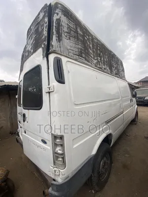 Ford Transit 1987 White