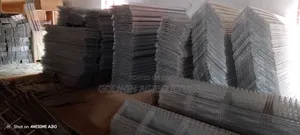 Hot Deap Galvanized Steel Battery Cage