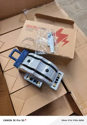 100amps Knife Change Over
