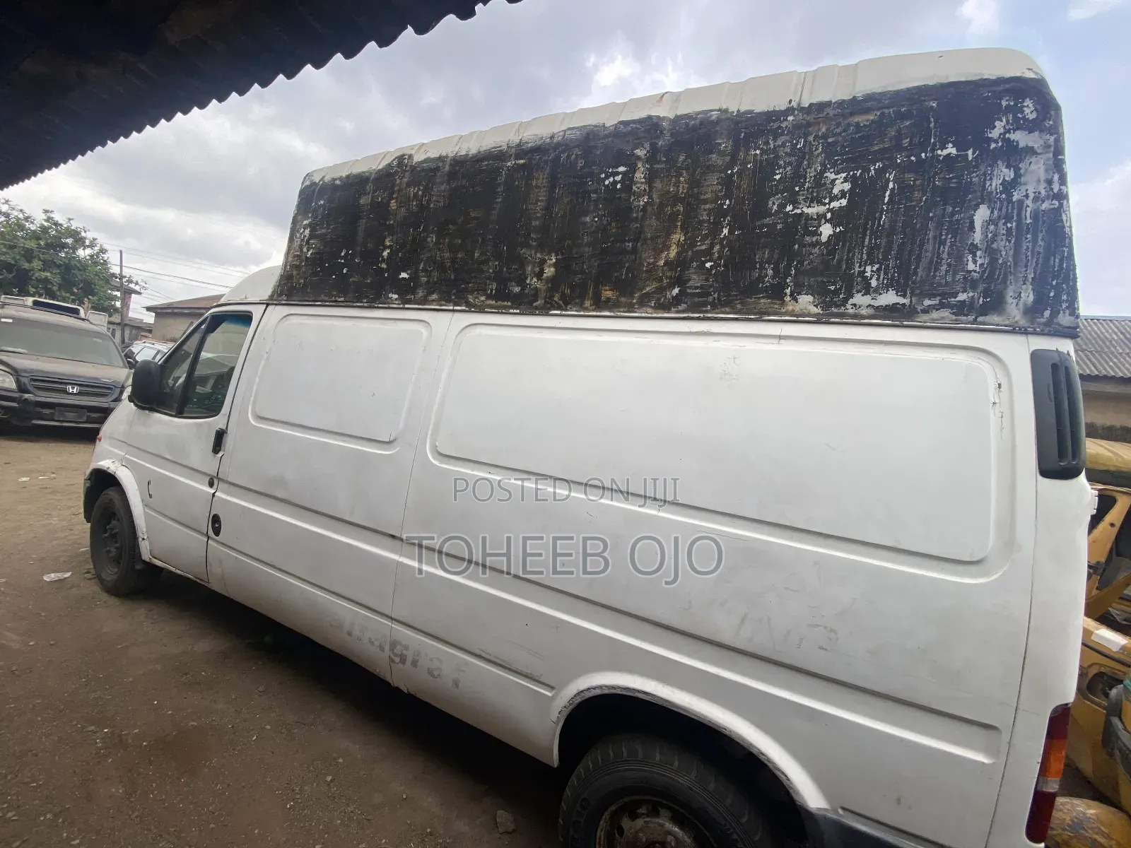 Ford Transit 1987 White