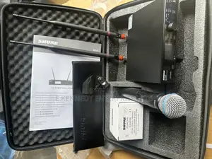 Shure Ulxd4 Digital Wireless Microphone (Black Bag)