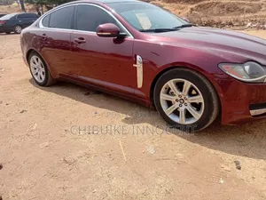 Jaguar XF 2014 Red