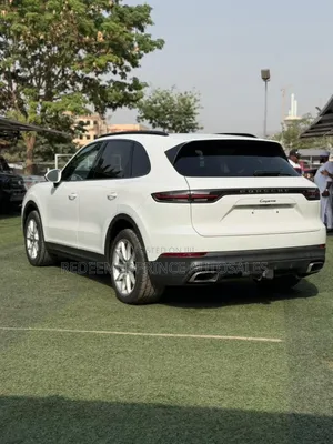 Porsche Cayenne S 2021 White
